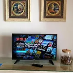 Apartman Sherryflat Merito - Parking