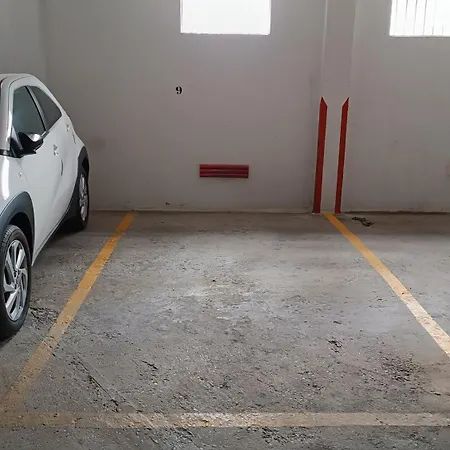 Apartman Sherryflat Merito - Parking