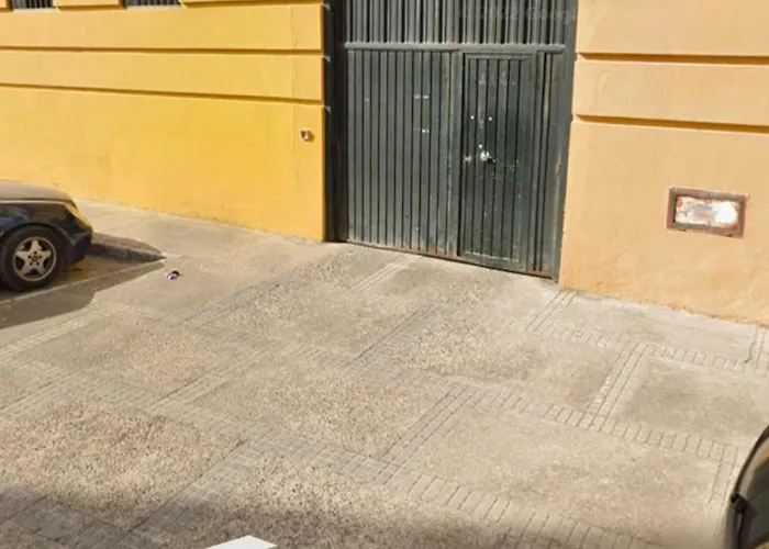 Apartment Sherryflat Merito - Parking *